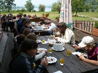 067.jpg