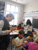 kezmuves_03.jpg
