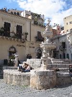 taormina___sz_k_k_t.jpg